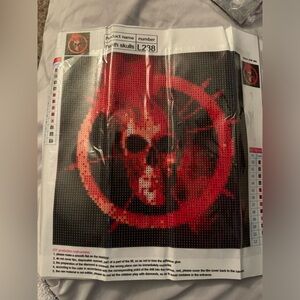Diamond painting kit skull NWT